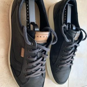Black Ecco Sneakers